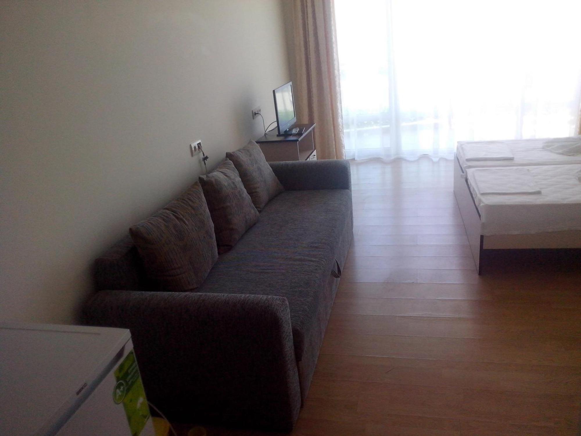 Lozenetz Beach Apartments Room photo