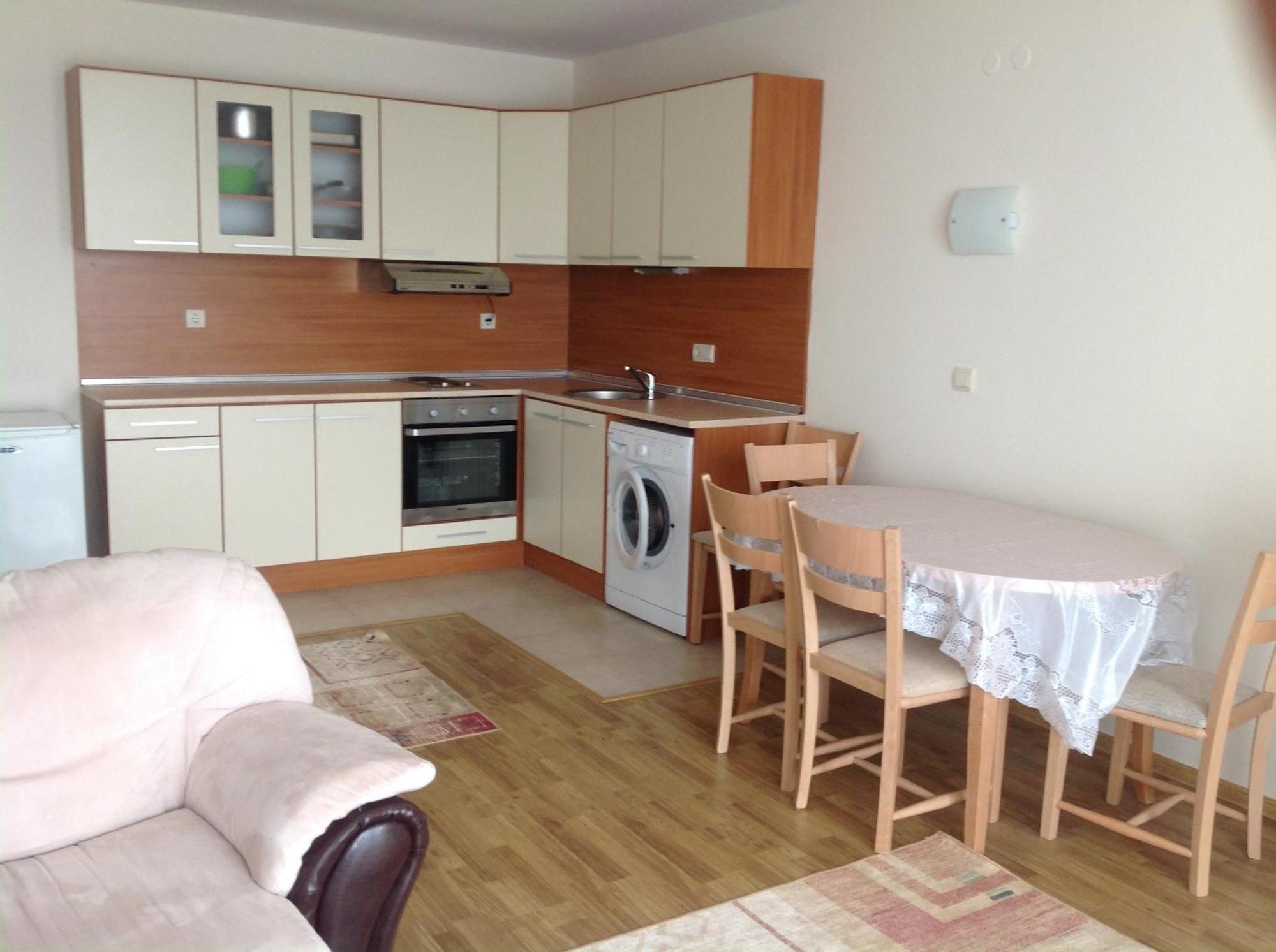 Lozenetz Beach Apartments Room photo